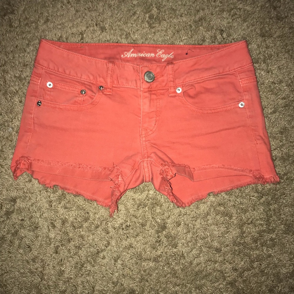 American Eagle✨ Coral Shortie✨